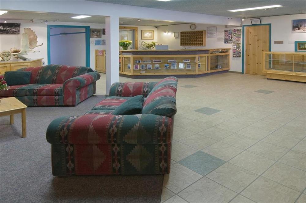 Canadas Best Value Inn- Riverview Hotel Moraitika Interior foto